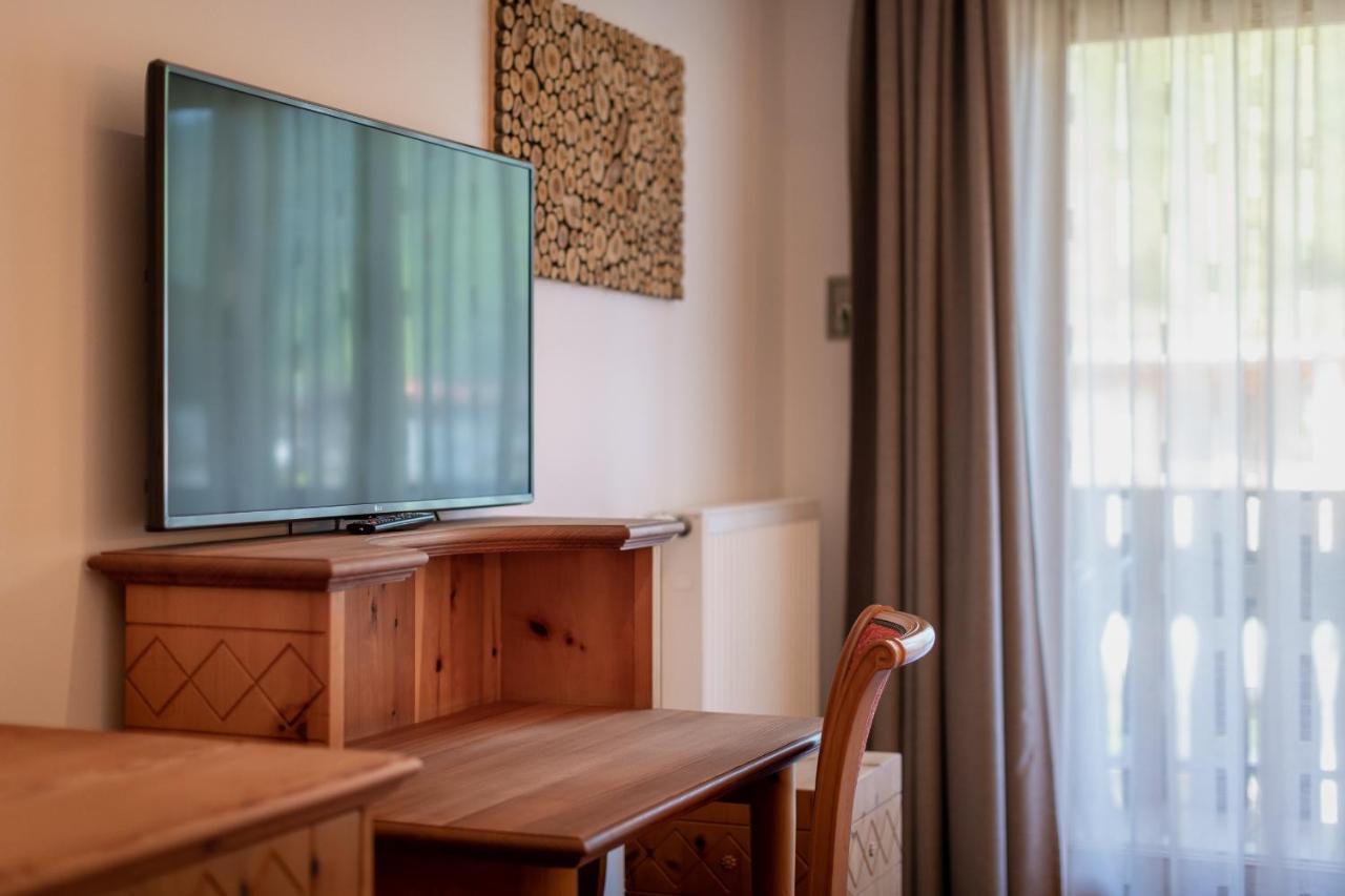 Hotel Christine Gargazzone Esterno foto