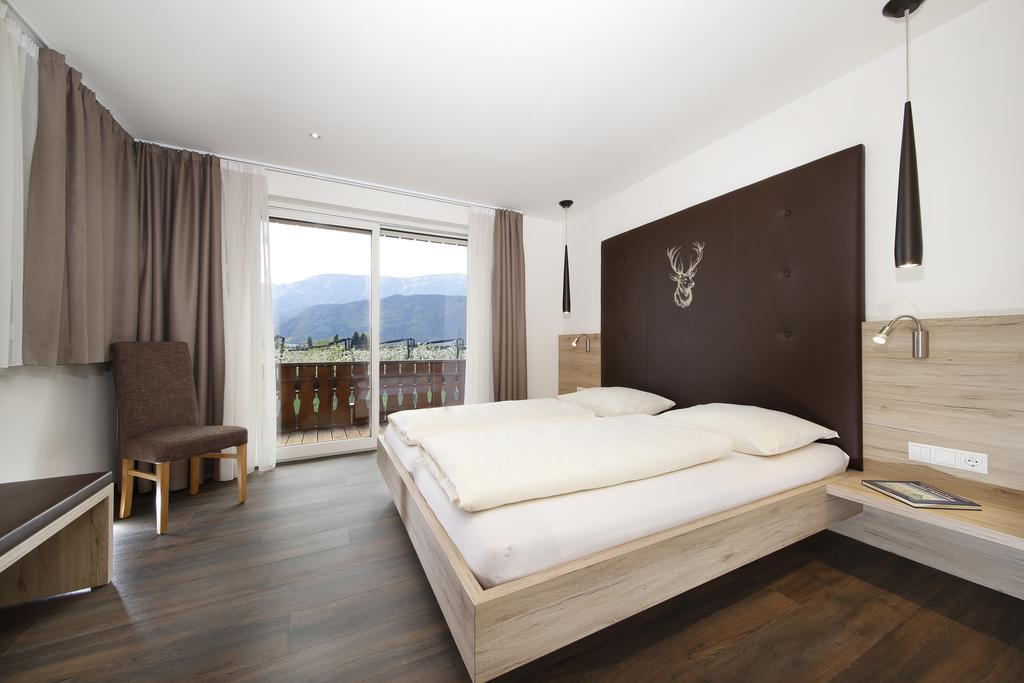 Hotel Christine Gargazzone Esterno foto